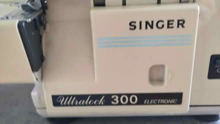 Photo of free Singer overlocker (Claverton) #2
