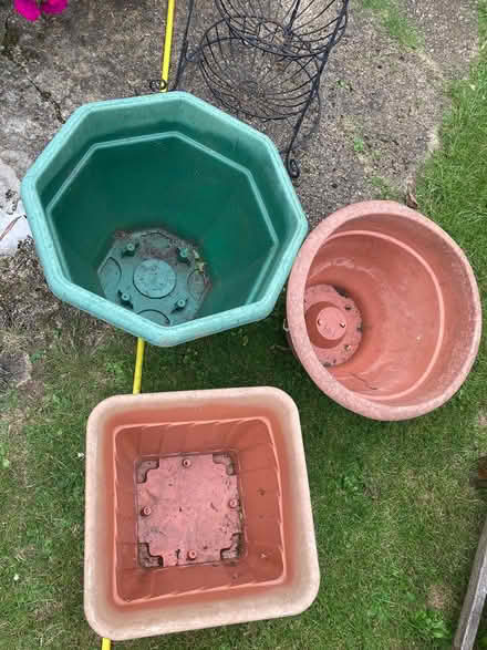 Photo of free 3 large plastic flower tubs (CM12) #2