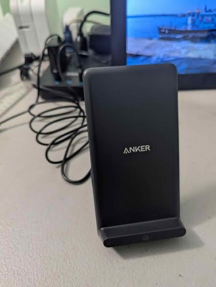 Photo of free Wireless Phone Charger (Tufts) #1