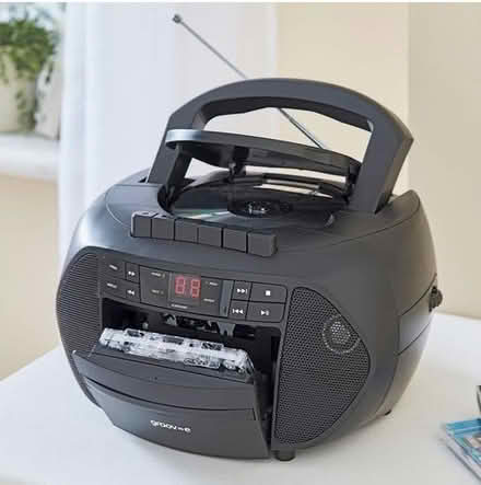 Photo of Portable Audio Cassette Player (Fernhill GU17) #1