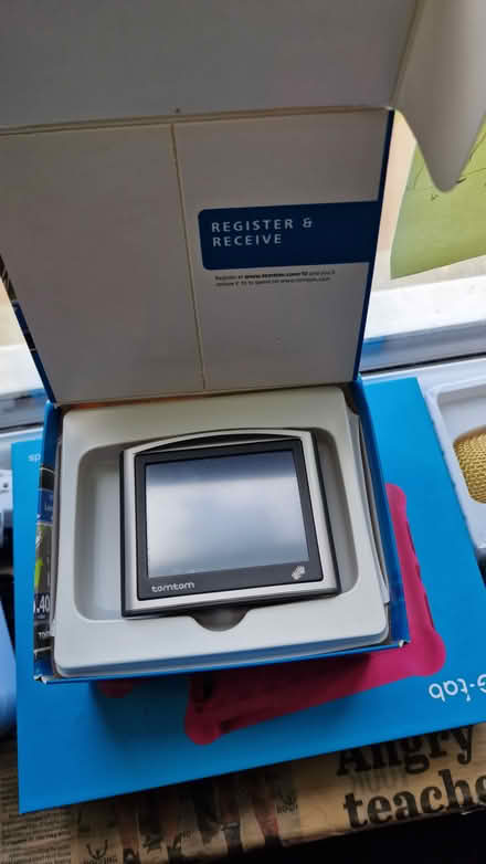 Photo of free TomTom GPS (Falkirk FK2) #2