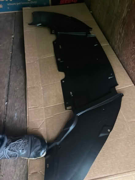 Photo of free Splash shields for 2007 Ford Focus (Hyde Park) #1