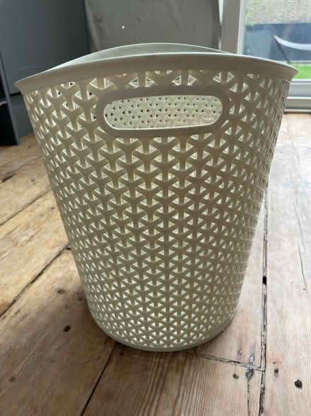 Photo of free Cream / off white bin (SW16) #3