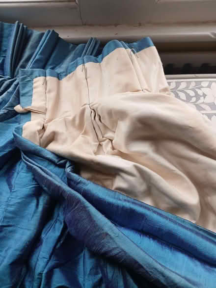 Photo of free Teal coloured thick padded silk door curtain (one) (Earlsfield SW18) #2
