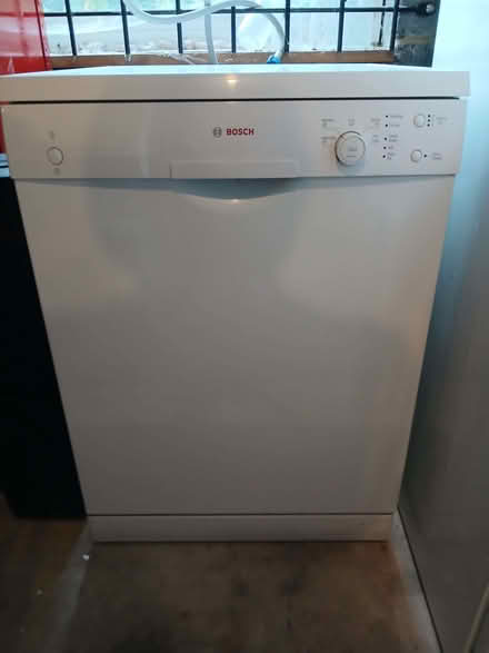 Photo of free Bosch Dishwasher (TN29) #1