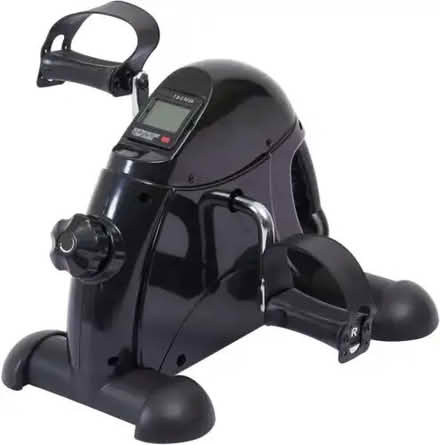 Photo of mini pedal exerciser (Moor Allerton LS17) #1