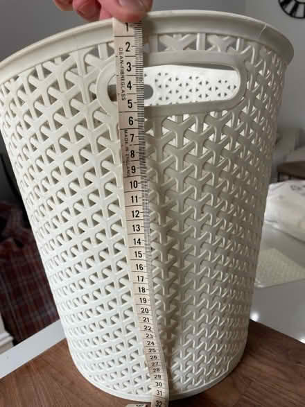 Photo of free Cream / off white bin (SW16) #1