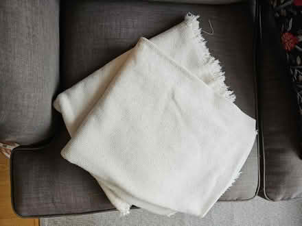Photo of free Throws / bed spread (TW9) #1