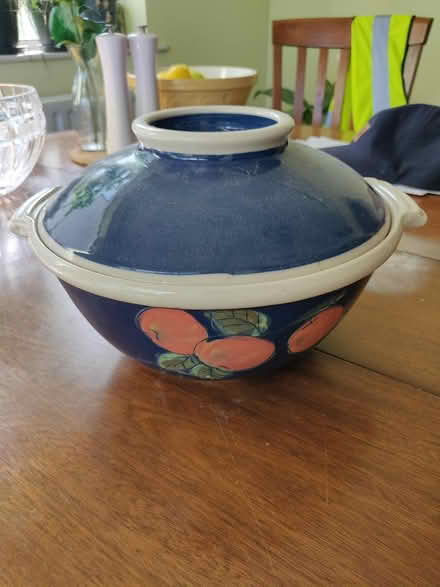 Photo of free Ceramic pot (Goatstown, Dublin 14) #1