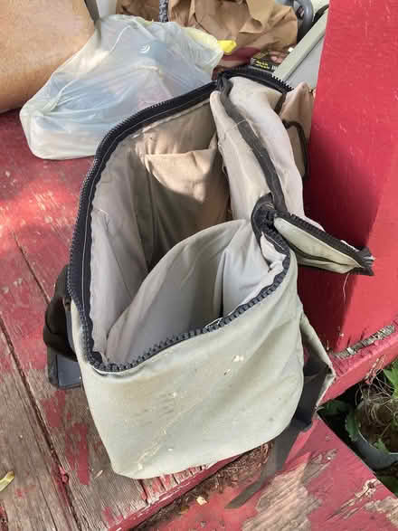 Photo of free Mac SE carrying case (Hyde Park) #2
