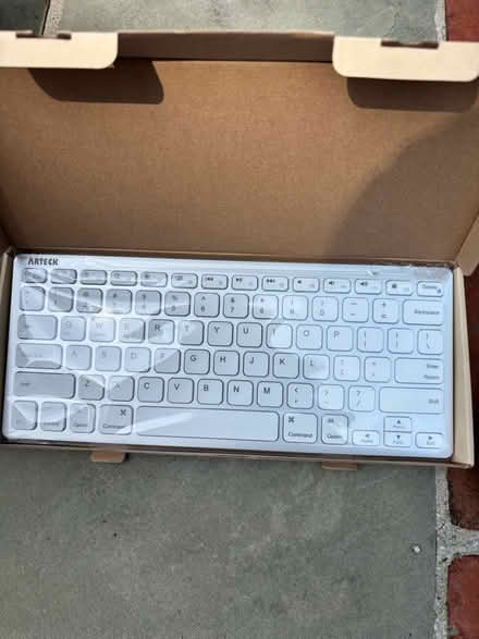 Photo of free Bluetooth Keyboard (Alexandria VA by MasonicTemple) #2