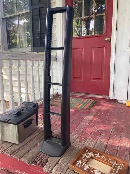 Photo of free CD rack (Hyde Park) #1