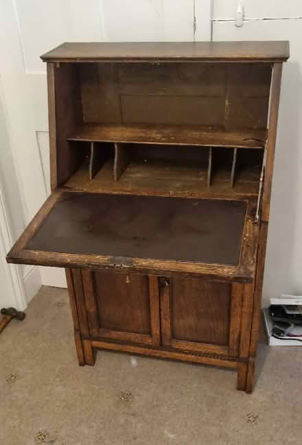 Photo of free Vintage Small Writing Desk / Hobby Work Bench & Storage (Great Northern Road DE1) #1