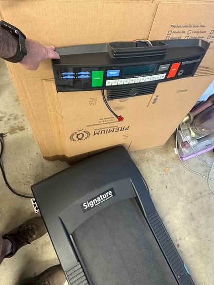 Photo of free Treadmill With No Arms (Union Square) #3