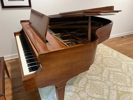 Photo of free Grand Piano (Sandy Springs) #4