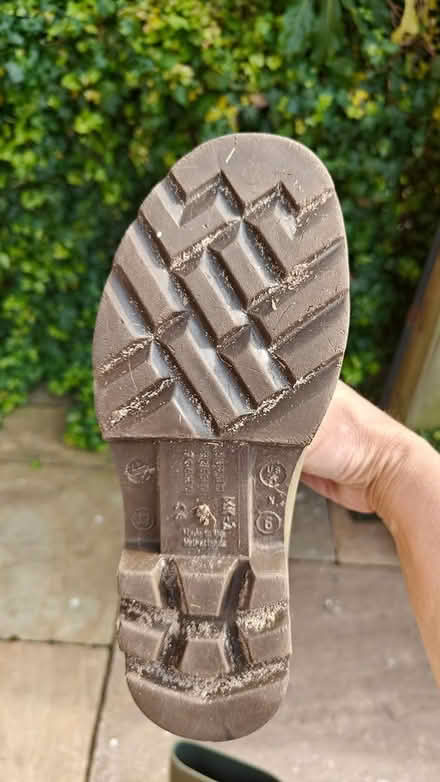 Photo of free Dunlop Wellies Size 6 (Balgreen EH11) #2