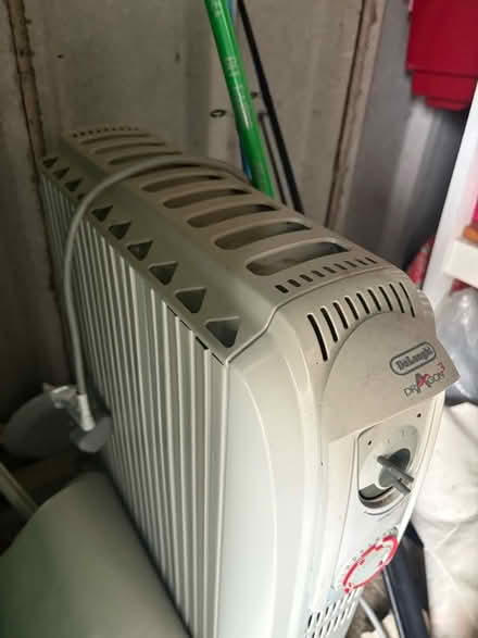 Photo of free Fully working oil radiator (Gipton LS8) #2
