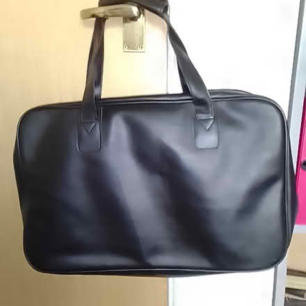 Photo of free Leather case/bag (TW20 Englefield Green) #2