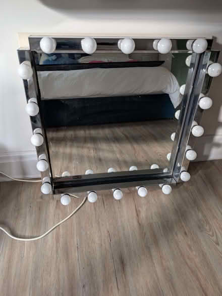 Photo of free Light bulbs mirror (Cheadle Hulme SK7) #1