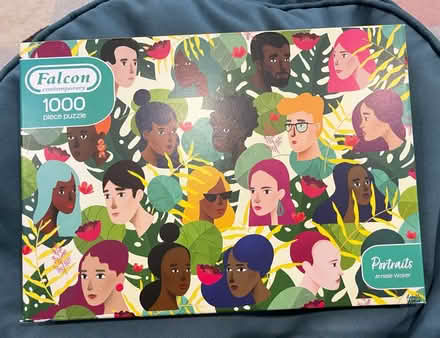 Photo of free 1000 piece Jigsaw (SK7) #1