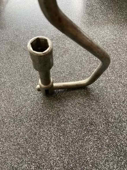 Photo of free Tool (The Folly BN7) #2