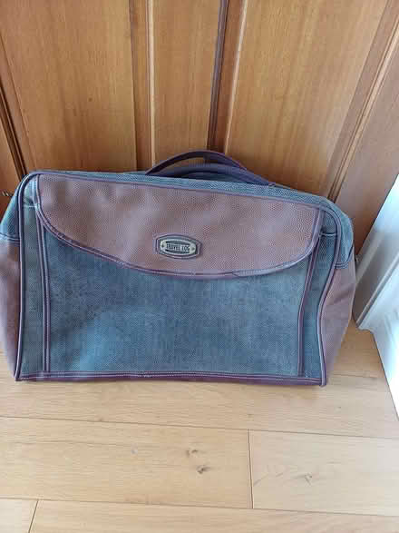 Photo of free Travel bag (Fourwinds Belfast) #1