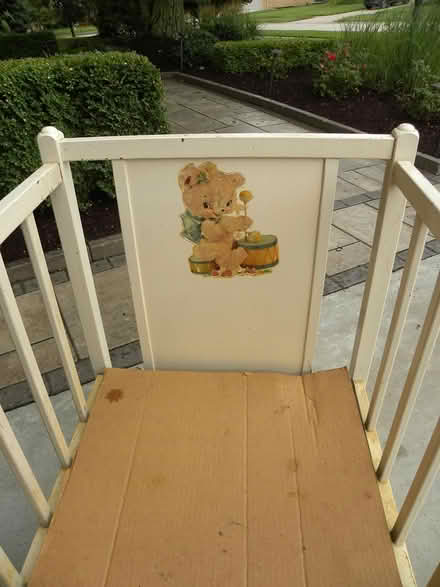 Photo of free 1940's Baby Crib (Troy) #2