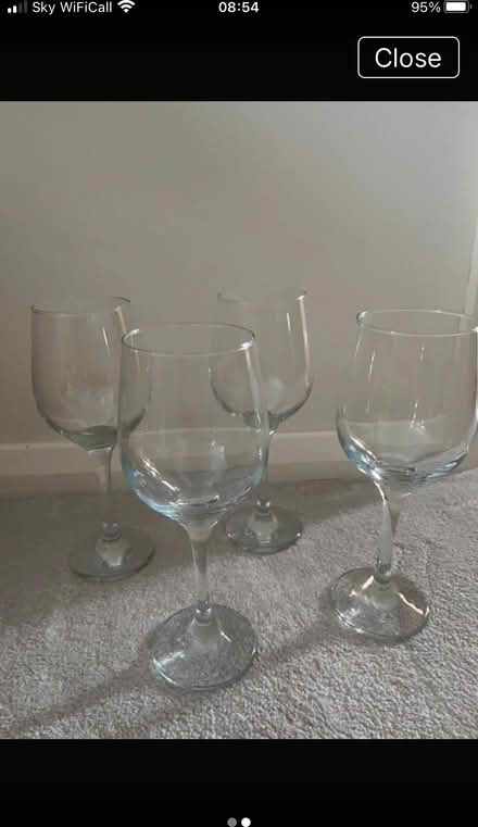 Photo of Wine glasses (Egerton Park CH42) #1