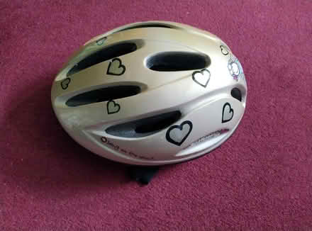Photo of free Child's bicycle helmet (Kennington OX1) #1