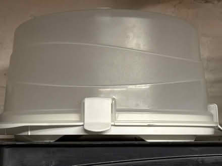 Photo of free Cake carrier (newark) #1