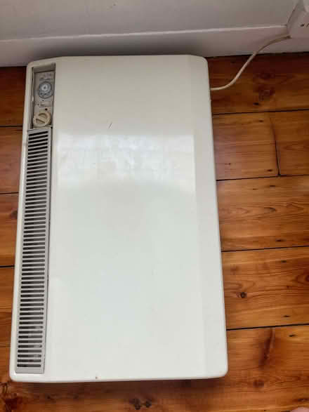 Photo of free electric heater (Central Watford WD17) #3