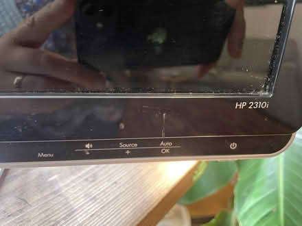 Photo of free HP computer monitor (Craigleith EH4) #3