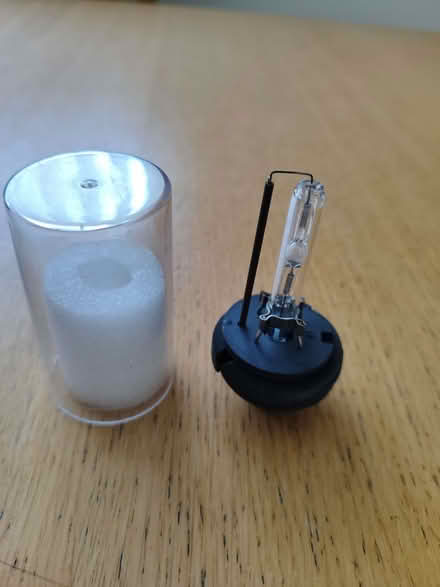 Photo of free Xenon headlight spares (Boverton CF61) #2