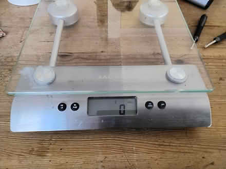 Photo of free SALTER digital kitchen scales - for repair or spares (Welwyn AL6) #2