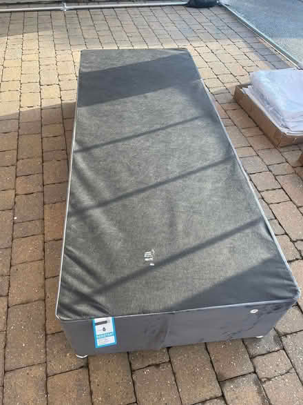 Photo of free Bed base (Threemilestone) #3