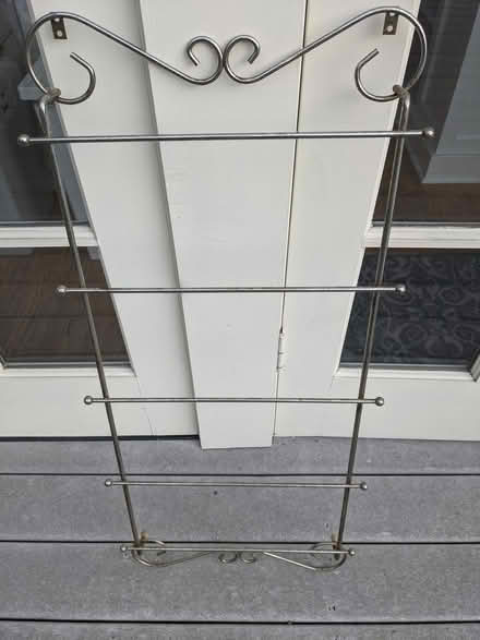 Photo of free Small wire towel rack (Greenlake) #1