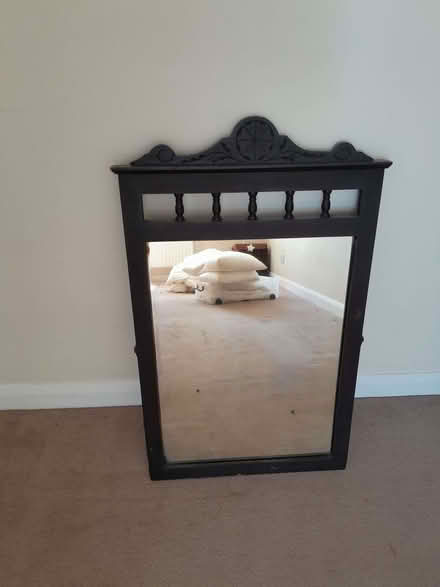 Photo of free mirror no stand (Appleby-in-Westmorland CA16) #1