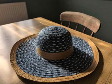 Photo of free Summer wide rim hat (Broomgrove TN34) #1