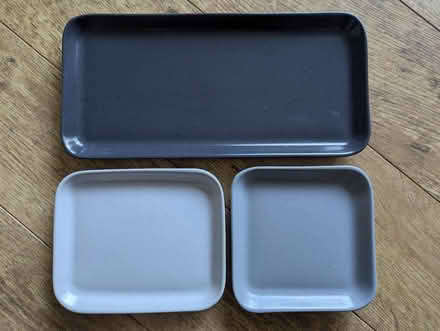 Photo of free Set of 3 dishes (Hook RG27) #3