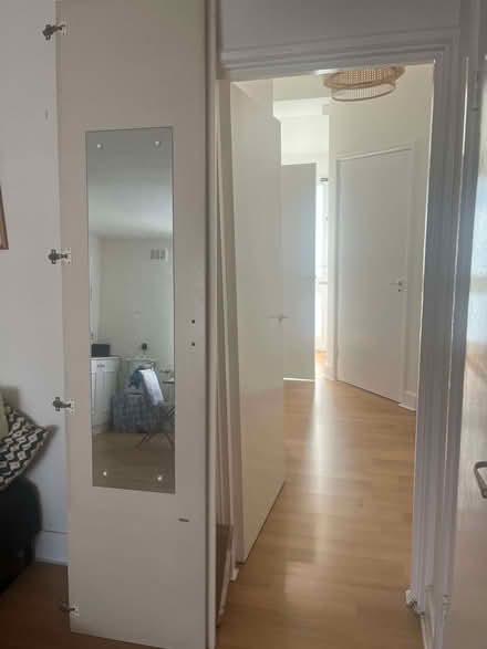 Photo of free 6ft Fitted wardrobe doors (Putney SW15) #1