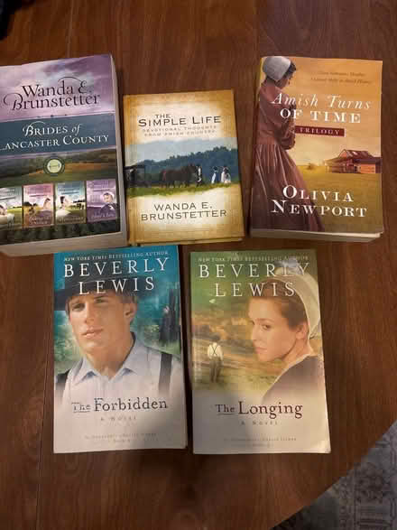 Photo of free Amish novels (Drexel Hill) #1