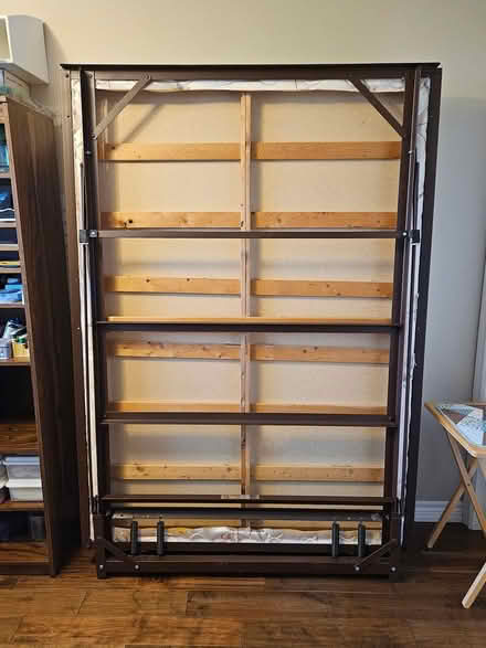 Photo of free Murphy bed (Oakv near Sheridan College) #4
