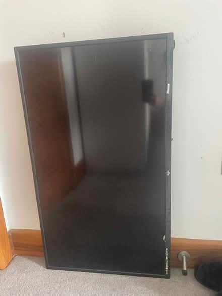 Photo of free TV (Chigwell IG7) #2