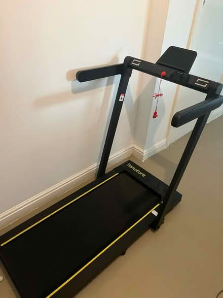 Photo of free spares and repairs treadmill (NG7) #1