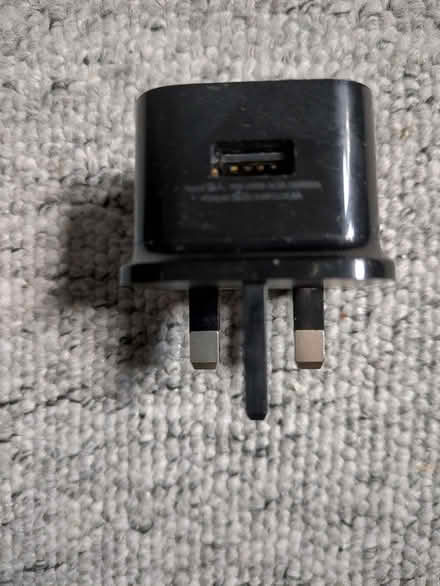 Photo of free USB charging plug - no cable (Cam GL11) #1