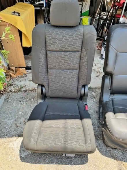 Photo of free Car seats (Van Nuys) #2