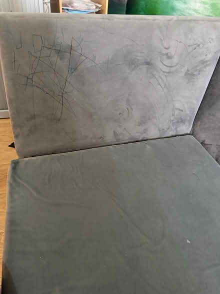 Photo of free Sofa READ CAREFULLY (Church road E10) #4