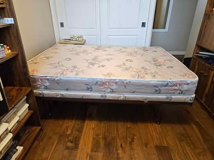 Photo of free Murphy bed (Oakv near Sheridan College) #3