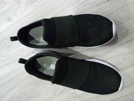 Photo of free Size 9 Shoe (Milton) #1
