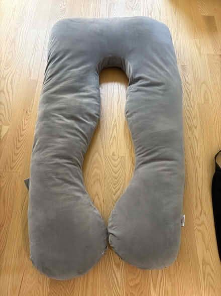 Photo of free Pregnancy Pillow (Lexington) #1